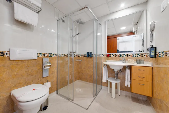 غرفة بسرير مزدوج بإطلالة على الحديقة، Hotel Daniya Denia 3/3