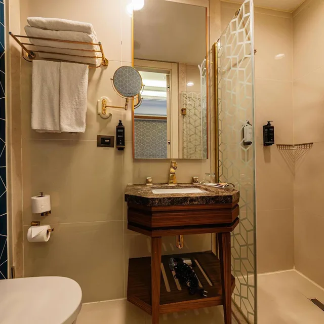 غرفة ديلوكس بسرير فردي مع أريكة، Mercure Istanbul Sirkeci 7/7