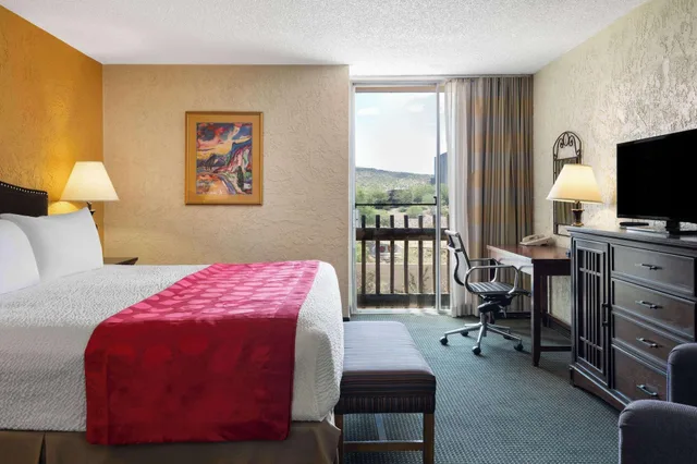 1 Bedroom, Suite, Ramada by Wyndham Tucson 1/1