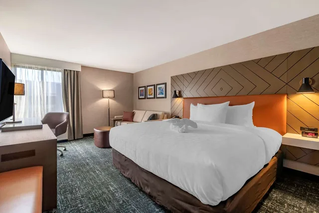 غرفة بسرير كينج، Clarion Inn Nashua, NH 2/6