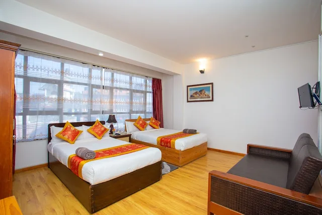 غرفة ديلوكس بسرير مزدوج بغرفتي نوم، The Boudha Inn 4/10