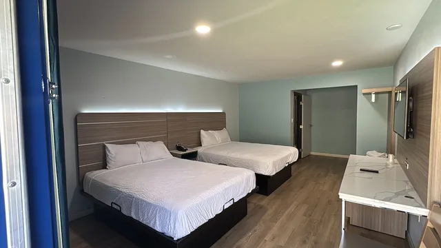 غرفة بسريرين كوين لذوي الإعاقة، Travelodge by Wyndham Fairplex Pomona 8/10