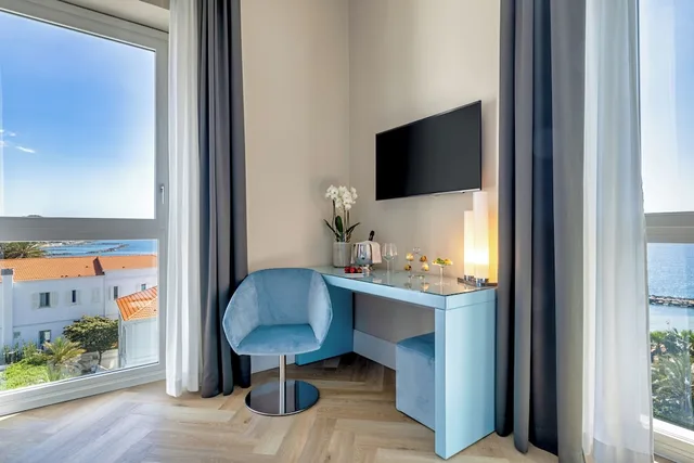 غرفة بريميوم بسرير كوين بإطلالة على البحر، Miramare Hotel the Palace 8/10