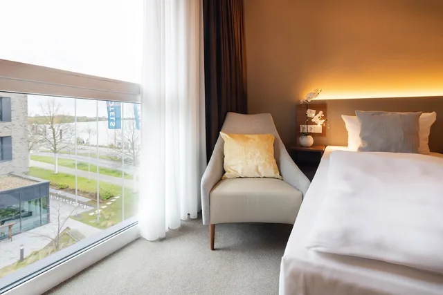 غرفة قياسية بسرير كينج، Hey Lou Hotel Monheim am Rhein 5/10