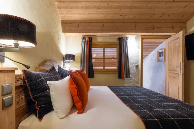 جناح بسرير كوين مع أريكة، Le M de Megeve 5/10