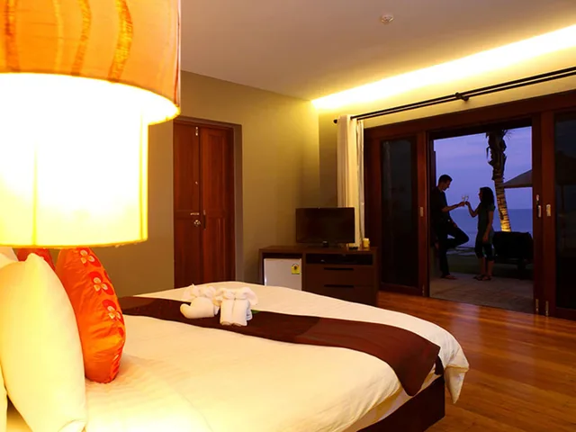 بنغل بسريرين منفصلين بإطلالة على البحر، Chongfah Beach Resort Khao Lak 3/3