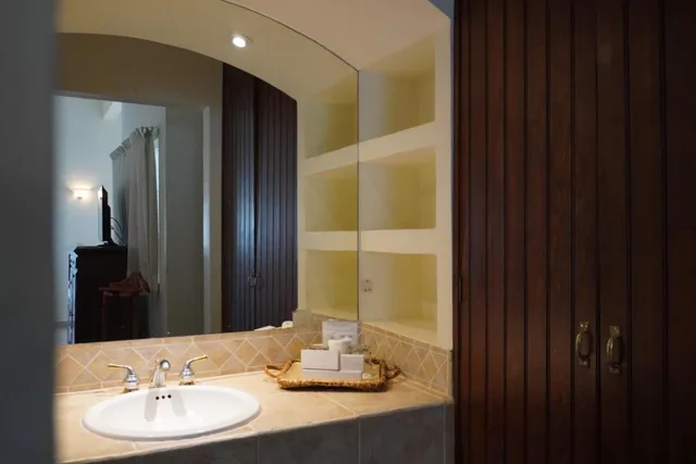 جناح ديلوكس بجاكوزي، Hacienda Los Laureles 8/9