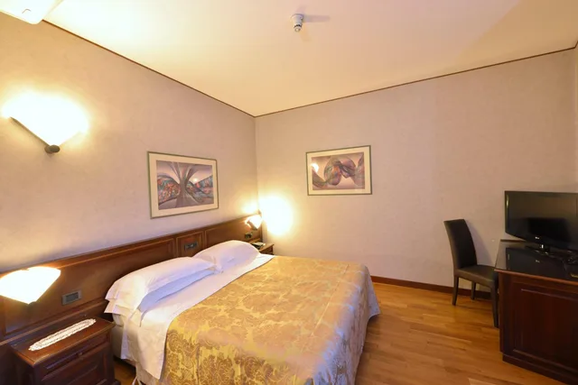 غرفة كلاسيكية بسرير مزدوج بإطلالة، Hotel Fonte Cesia 6/9