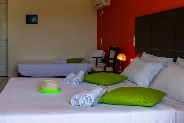 غرفة ثلاثية بسرير مزدوج وسرير فردي، Zante Pantheon Hotel 4/7