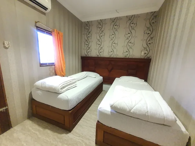 غرفة قياسية بسريرين منفصلين، Hotel Bintang 2/4