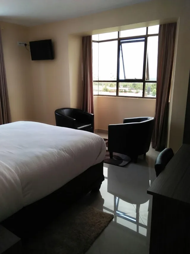 غرفة قياسية بسرير كوين، Mara Frontier Hotel 1/7