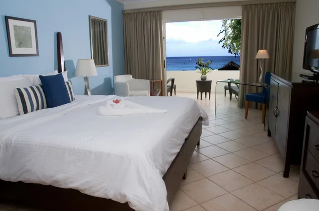 Room, King Bed, Ocean Front، Mango Bay Barbados 4/5