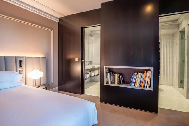 Presidential, Suite, Double Bed, Hilton Brussels Grand Place 3/7