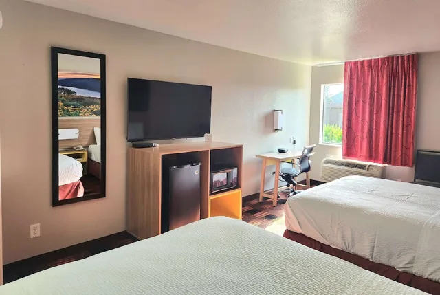 غرفة بسريرين كوين، Days Inn by Wyndham Lumberton 3/9