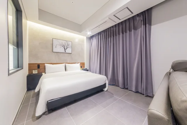 جناح ملكي بسرير كوين، Pyeongtaek Stay Hotel 1/4