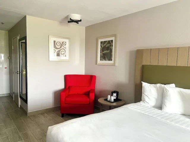 غرفة بسريرين كوين لذوي الإعاقة، Country Inn & Suites by Radisson Fort Worth, TX 1/8