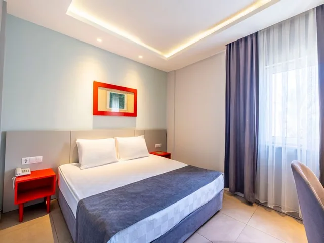 غرفة قياسية مفردة بسرير مزدوج، Queens Park Le Jardin 9/13