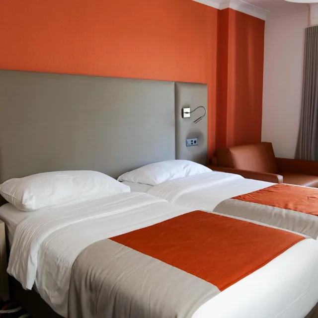 غرفة قياسية مفردة، Eden Hotel 6/9