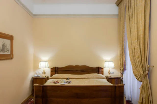 غرفة ديلوكس بسرير مزدوج، Villa Fenaroli Palace Hotel 5/8