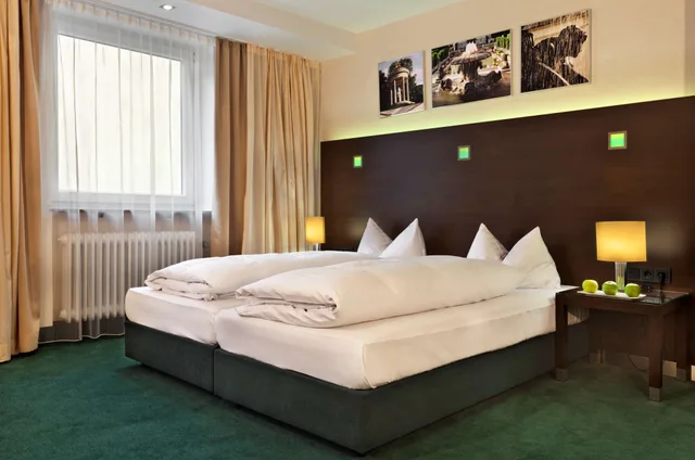 غرفة كومفورت بسرير كوين، Flemings Hotel Munchen Schwabing 1/10