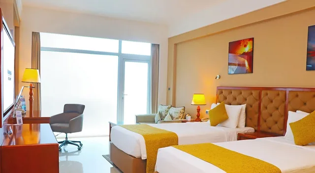 غرفة قياسية بسريرين منفصلين بدون إطلالة، Marino Beach Colombo 1/3