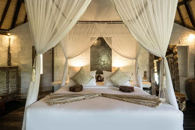 Room, Queen Bed, Pool Side, Sofa، Biu Biu Resort Bali 1/3
