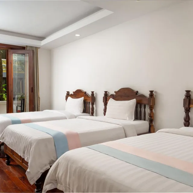 غرفة ديلوكس عائلية، La Residence WatBo Hotel 1/8