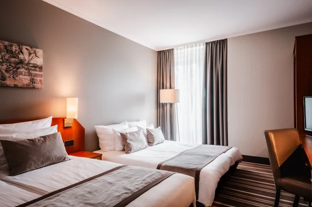 غرفة عائلية، Leonardo Hotel Aachen 1/5