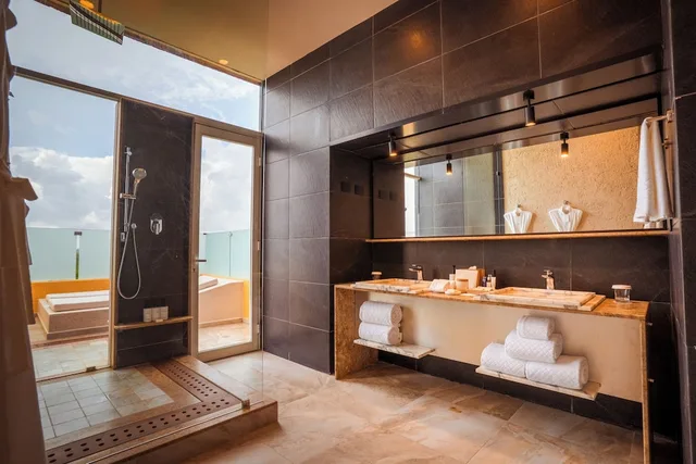 3 Bedrooms, Chairman, Infinity, Suite, 3 King Beds, Ocean Front, Outdoor Bath, Private Pool، Paraiso de la Bonita, Adult All-Inclusive, a Luxury Collection Resort 10/10