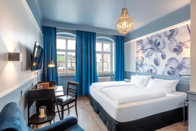 Standard, King Bed, Hotel Wurzburger Hof 6/9
