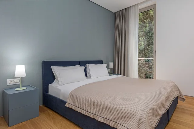 4 Bedrooms, Apartment, King Bed, 2 Queen and Twin Beds, Sea View, Sofa, Garden Area، Dukley Hotel Resort 5/10