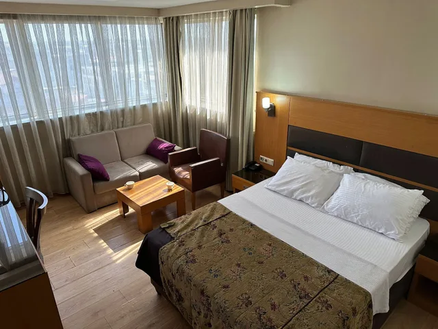 غرفة بزنس بسرير فردي بإطلالة على المدينة، Pinar Elite Hotel 9/10