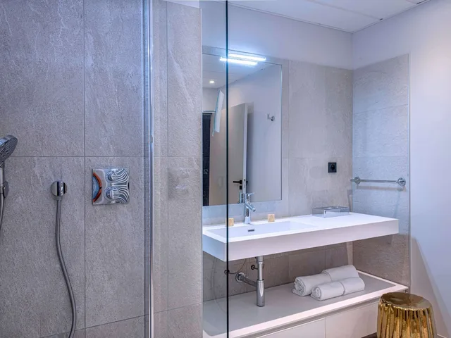 غرفة سوبيريور بسرير كينج، Mercure Figeac Viguier Du Roy 4/4