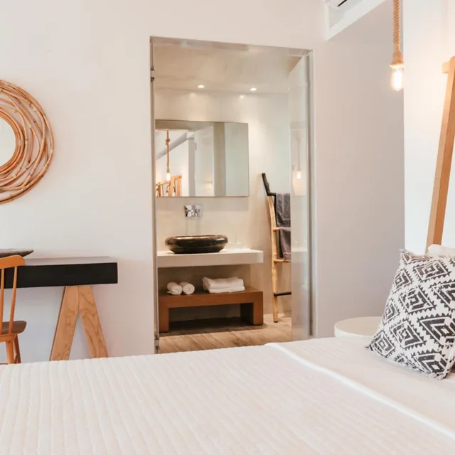 جناح جونيور بإطلالة على الحديقة بجاكوزي، Casa Vitae Suites 3/10
