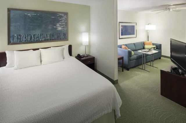 Suite, 2 Queen Beds, Sofa, Springhill Suites By Marriott Overland Park 1/2