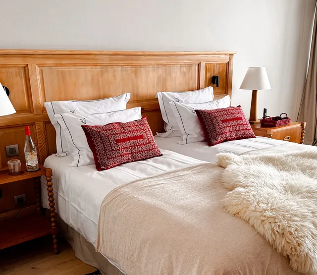 غرفة بريستيج بسرير كوين، ALPES HOTEL PRALONG 2/8