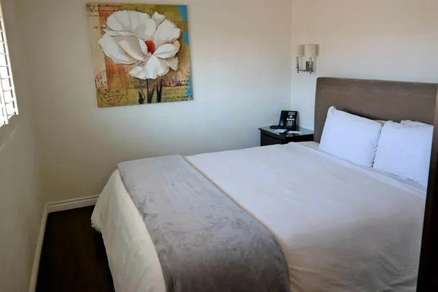 غرفة قياسية، Malibu Country Inn 1/3