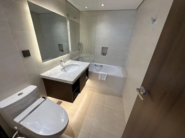 غرفة ديلوكس بسرير مزدوج، Hotel Yah Hanoi 5/6