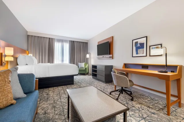 جناح بسرير كينج مع أريكة لذوي الإعاقة، Country Inn & Suites by Radisson, Amarillo Central 4/6