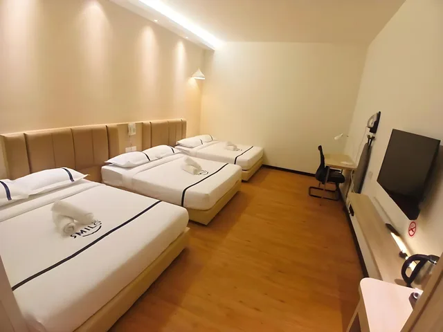 5 Rooms, Family, Single Bed, 2 Queen Beds، Top Holiday Hotel 3/3