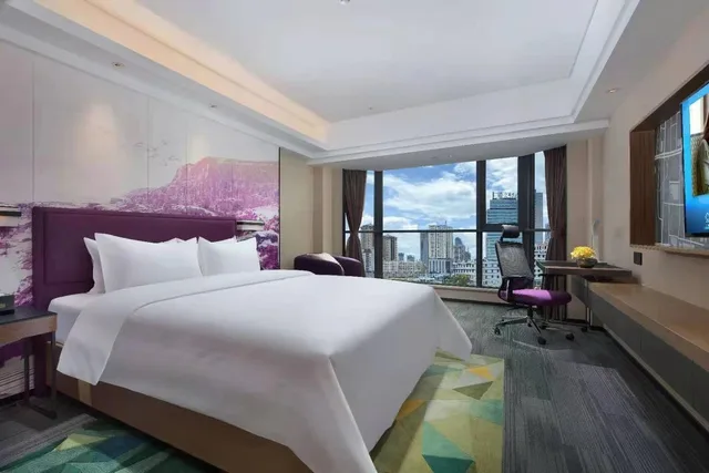 غرفة كومفورت بسرير كينج وسرير كوين، Hampton by Hilton Kunming Guandu 1/2