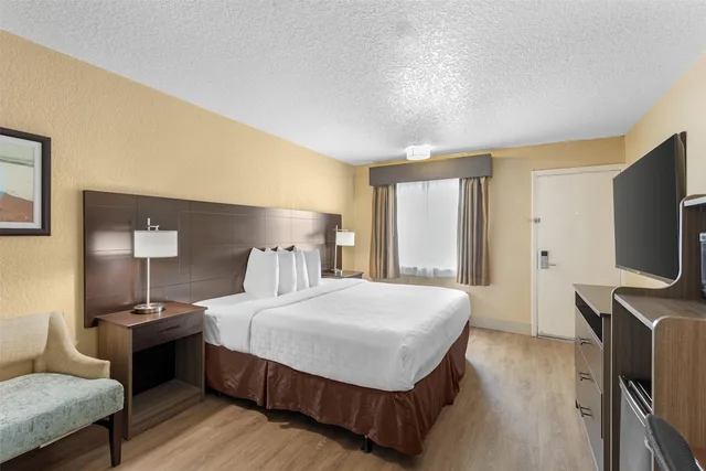 غرفة قياسية بسرير مزدوج للمدخنين لذوي الإعاقة، Best Western Space Shuttle Inn 4/10