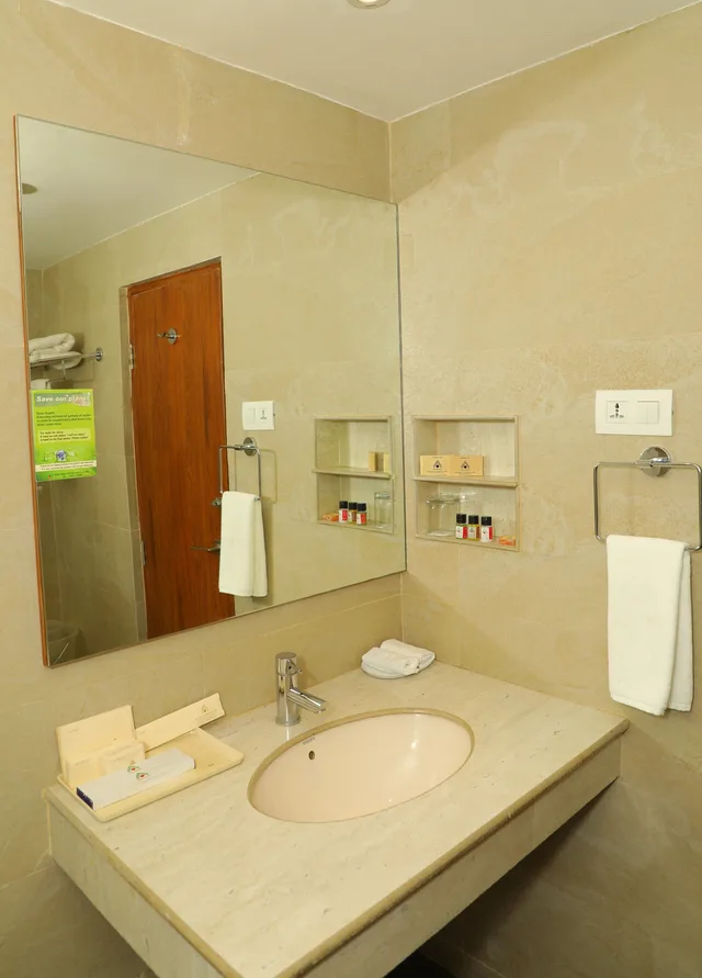 Super, Deluxe, King Bed, Valley View، Asia Health Resorts and Spa 3/4