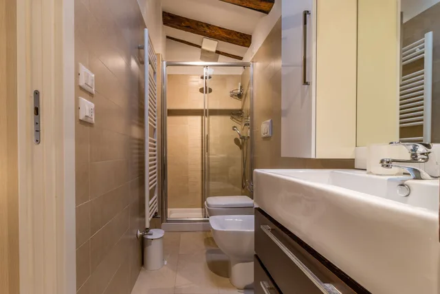 1 Bedroom, Apartment, Queen Bed, Sofa, Corderie de la Tana Biennale Exhibition 3/5
