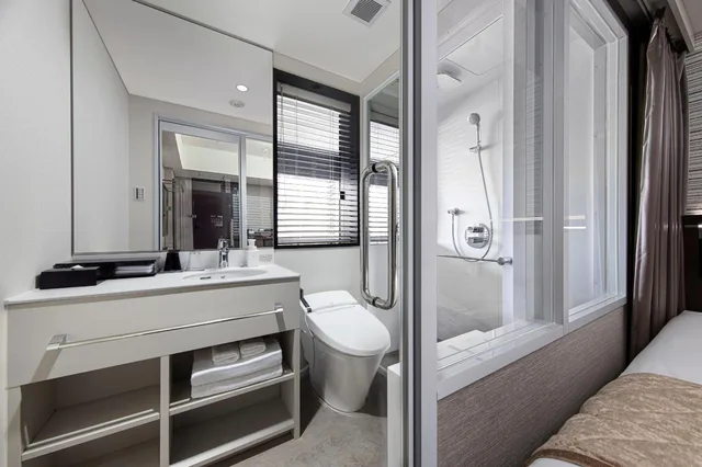 Moderate, Double Bed، Villa Fontiaine Grando Tokyo Ariake 4/4