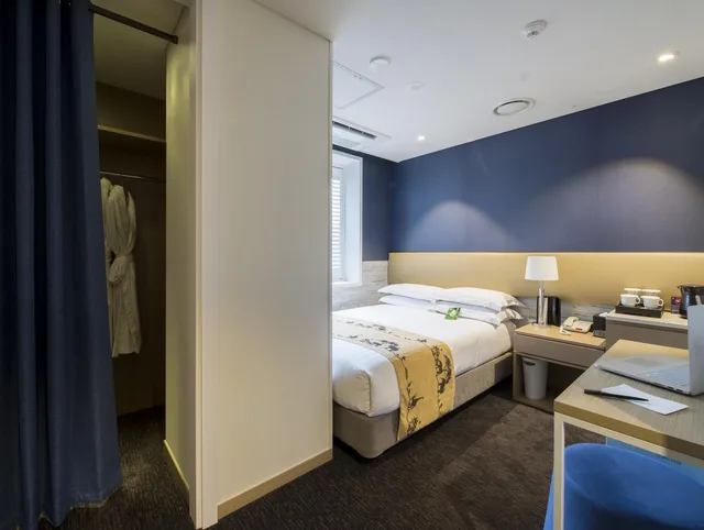 Standard, Double Bed, No Parking، The Grand Hotel Myeongdong 2/2