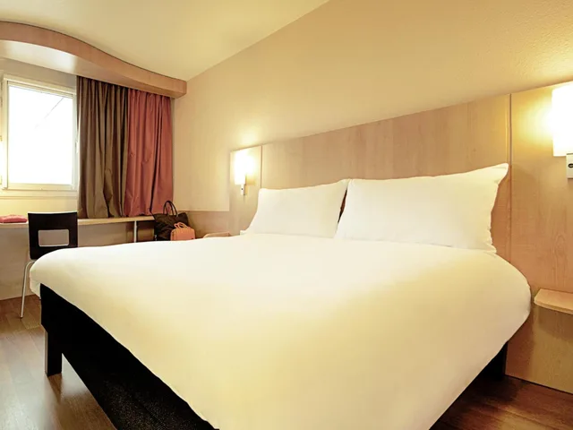 Standard, Double Bed, Ibis Braga 9/10