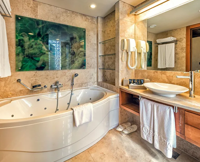3 Bedrooms, Deluxe, Villa, Pool Side, 3 Bathrooms، Gloria Serenity Resort 2/3