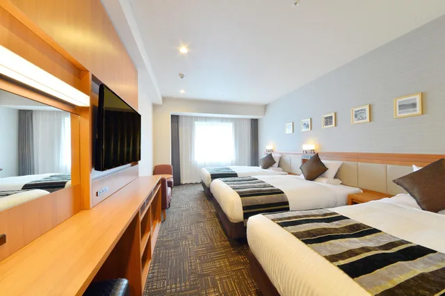 غرفة بريميوم ثلاثية لغير المدخنين، Hakodate Kokusai Hotel 2/4