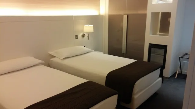 غرفة بسريرين منفصلين، Ih Hotels Roma Z3 3/7